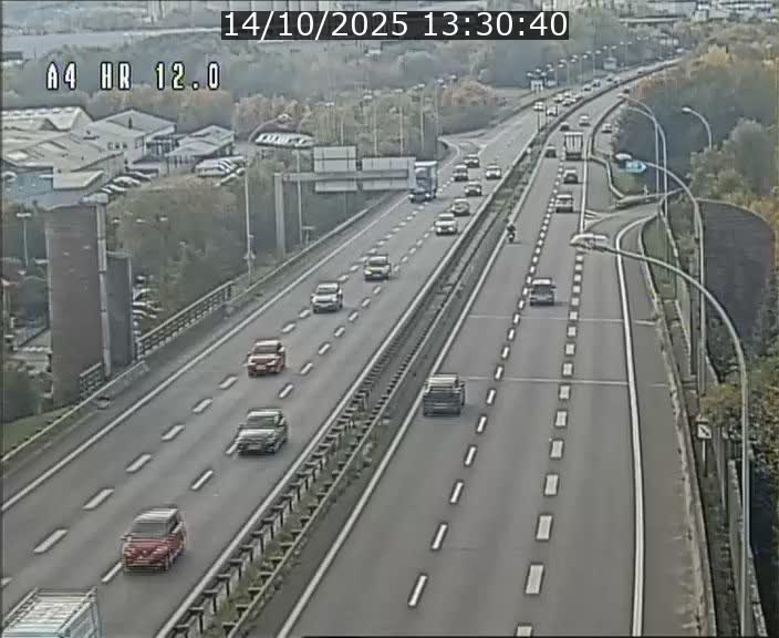 Traffic live webcam Luxembourg Jonction Foetz - A4 - BK 12.0 - direction Esch sur Alzette