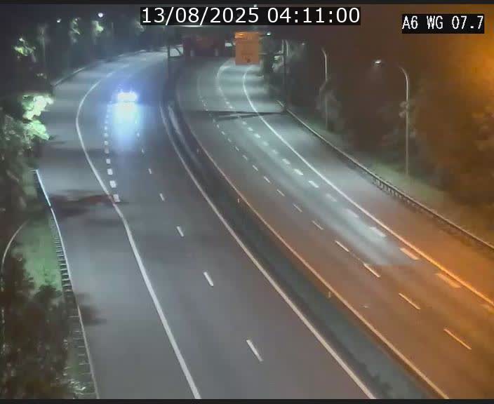 Traffic live webcam Luxembourg - Bridel - A6 - BK 7.7 - direction Belgique