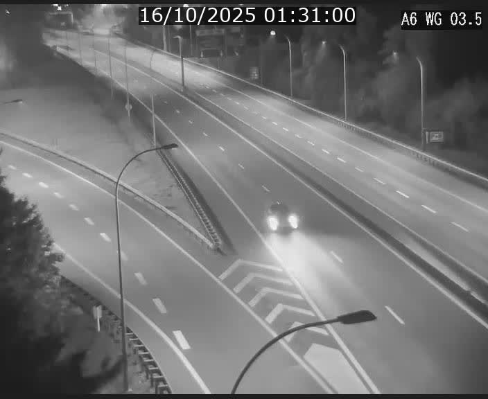 Traffic live webcam Luxembourg - Croix de Cessange - A6 - BK 3.5 - direction France/Allemagne