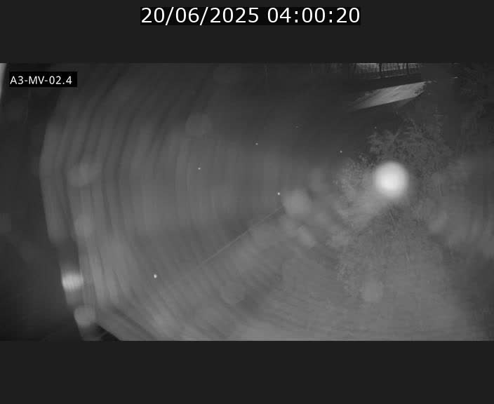 Webcam autoroute de la France (A3) au Luxembourg à Fentange, à proximité de la Croix de Gasperich. Vue orientée vers la Cloche d'Or