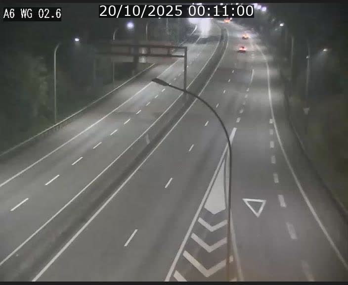Traffic live webcam Luxembourg Croix de Cessange - A6 - BK 2.6 - direction France/Allemagne