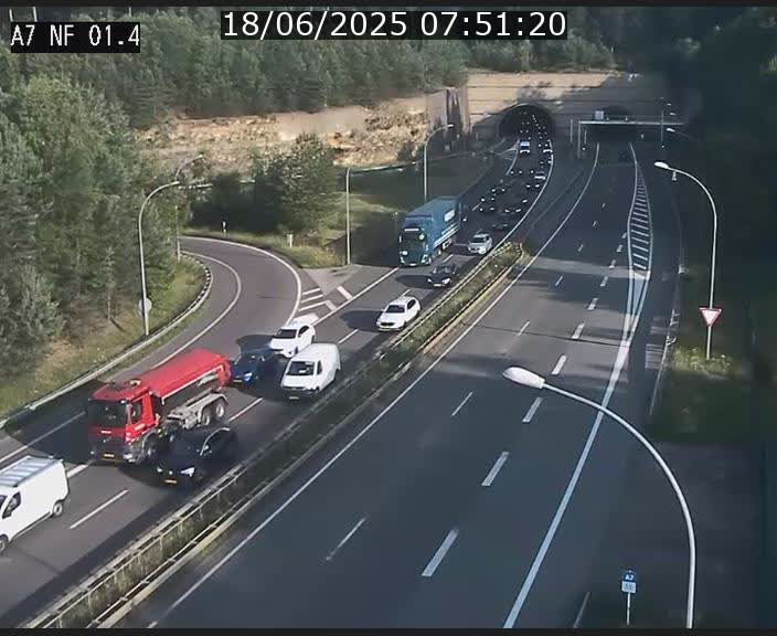 Caméra autoroute Luxembourg A7 - Echangeur Waldhaff - direction Tunnel Stafelter