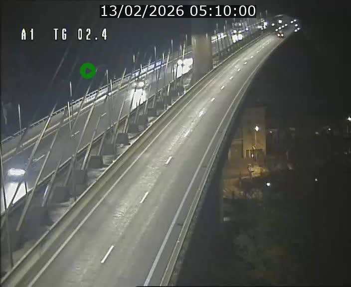 Traffic live webcam Luxembourg Sandweiler - A1 direction Luxembourg-ville - BK 2.4