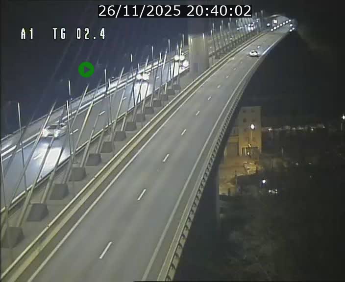 Traffic live webcam Luxembourg Sandweiler - A1 direction Luxembourg-ville - BK 2.4