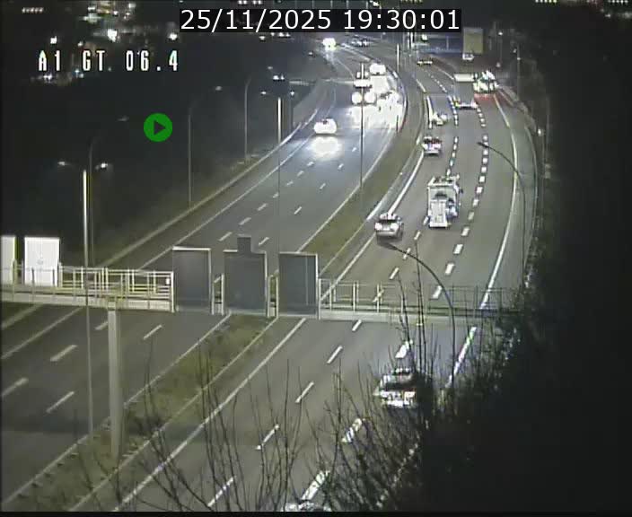 Traffic live webcam Luxembourg Hamm - A1 direction Sandweiler - BK 6.4