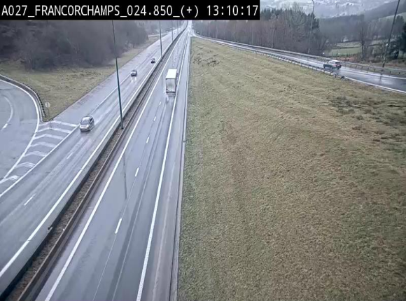 Caméra autoroutière à proximité du circuit de Spa-Francorchamps à Stavelot sur l'A27/E42