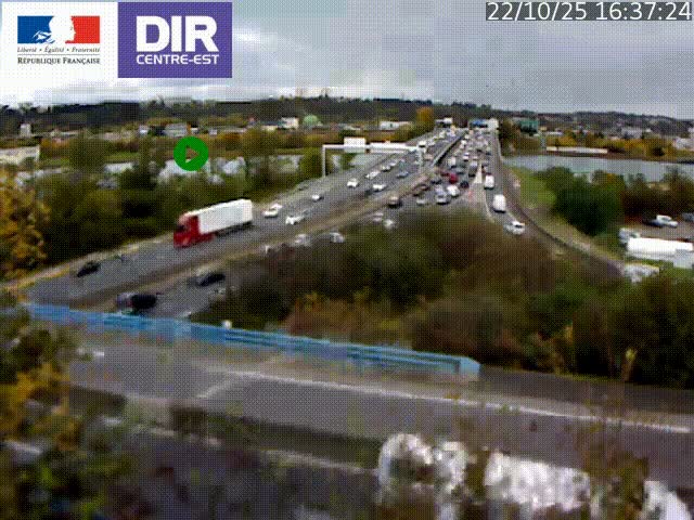 Clone of Caméra de circulation sur A7 à Lyon Perrache vers Marseille, le long du Rhône