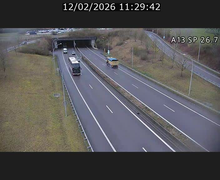 Traffic live webcam Luxembourg Frisange - A13 direction Luxembourg-ville - BK 26.7