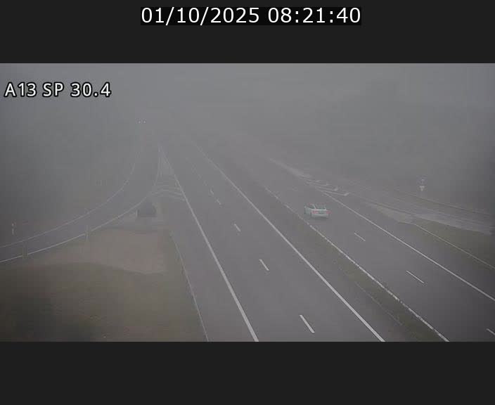 Traffic live webcam Luxembourg Altwies - A13 direction Luxembourg-ville - BK 30.4