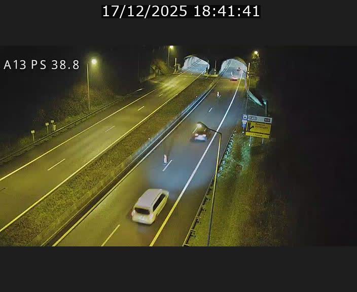Webcam autoroute A13 à l'entrée ouest du tunnel Markusbierg à Schengen. Vue orientée vers Mondorf-les-Bains