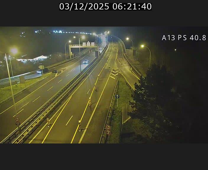 Webcam autoroute A13 à la sortie est du tunnel Markusbierg à Schengen. Vue sur le pont de la Moselle, vers l'Allemagne