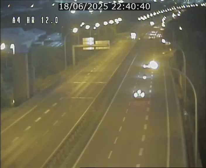Traffic live webcam Luxembourg Jonction Foetz - A4 - BK 12.0 - direction Esch sur Alzette
