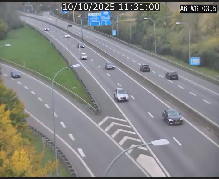 Traffic live webcam Luxembourg - Croix de Cessange - A6 - BK 3.5 - direction France/Allemagne
