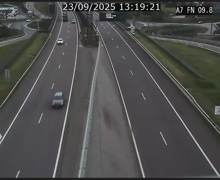 Caméra trafic Luxembourg - A7, Tunnel Gousselerbierg, sortie sud, direction rond-point Lorentzweiler (BK 9.9)