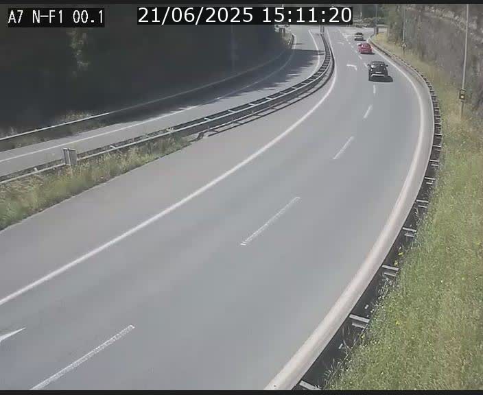Webcam autoroute Luxembourg A7 située dans la sortie 1 Waldhof, vers la N11, avant le Tunnel Stafelter