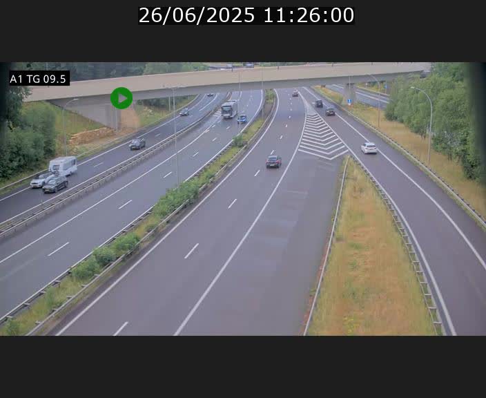 Traffic live webcam Luxembourg Jonction Grünewald - A1 direction Luxembourg-ville - BK 9.5