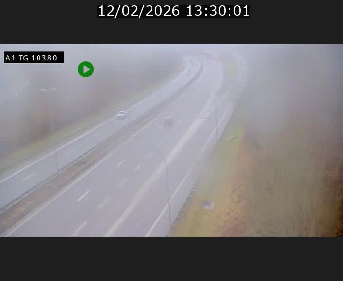 Traffic live webcam Luxembourg Senningerberg - A1 direction Luxembourg Kirchberg - BK 10.3