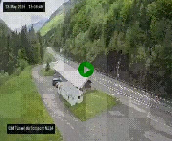 Webcam à l'entrée du tunnel du Somport, côté français, sur la N134, dans les Pyrénées, en direction de l'Espagne, à 1116 mètres d'altitude