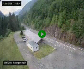 Webcam à l'entrée du tunnel du Somport, côté français, sur la N134, dans les Pyrénées, en direction de l'Espagne, à 1116 mètres d'altitude