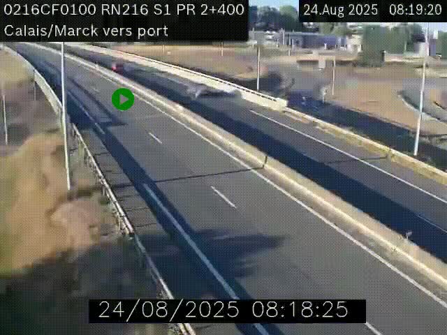 Webcam à Calais sur A216 (N216) en direction du port (harbour) de Calais.