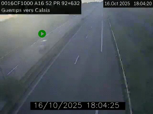 Webcam A16 juste après l'aire de repos d'Offekerque à Guemps. Vue orientée vers Calais