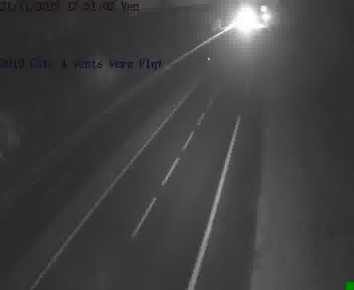 Webcam sur la D910 située dans la Côte des 4 vents. Vue orientée vers le haut de la côte, vers Faulquemont