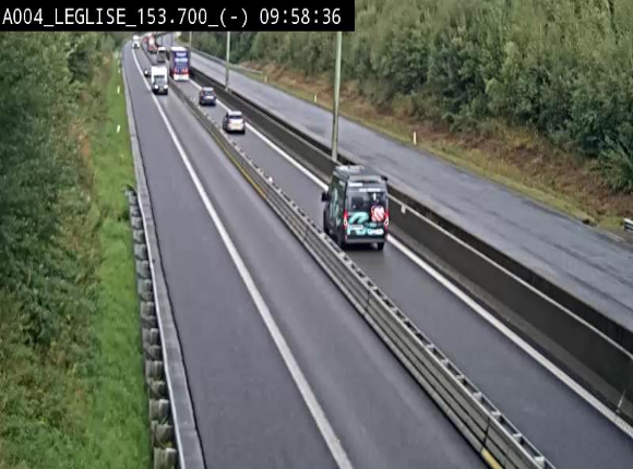 Webcam autoroute A4 (E411-E25) à Léglise, avant la jonction avec la N40. Vue orientée vers Bruxelles
