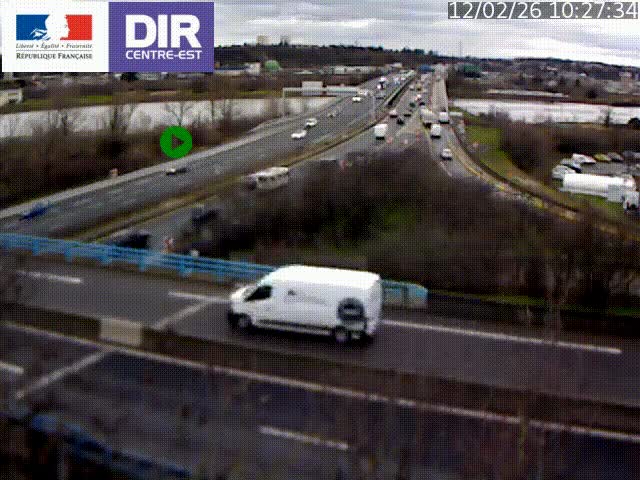 Clone of Caméra de circulation sur A7 à Lyon Perrache vers Marseille, le long du Rhône