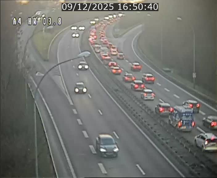 Webcam traffic A4 Luxembourg - BK 3.8 - Leudelange (direction Esch sur Alzette)