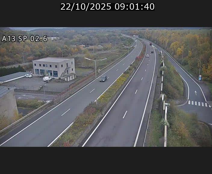 Traffic live webcam Luxembourg Sanem - A13 direction Pétange - BK 2.6