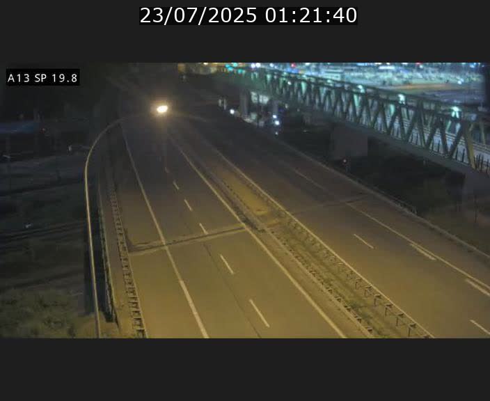Traffic live webcam Luxembourg Croix de Bettembourg - A13 direction Esch-sur-Alzette - BK 19.8
