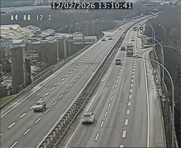 Traffic live webcam Luxembourg Jonction Foetz - A4 - BK 12.0 - direction Esch sur Alzette