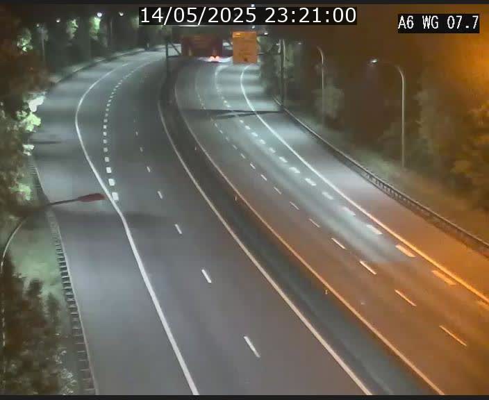 Traffic live webcam Luxembourg - Bridel - A6 - BK 7.7 - direction Belgique