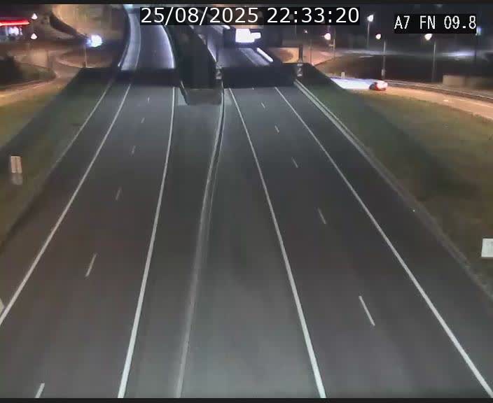 Caméra trafic Luxembourg - A7, Tunnel Gousselerbierg, sortie sud, direction rond-point Lorentzweiler (BK 9.9)