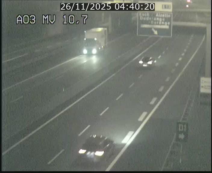 Traffic live webcam Luxembourg Croix de Bettembourg - A3 - BK 10.7 - direction France