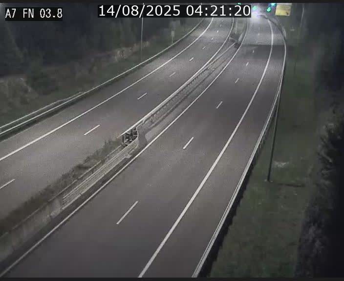 Caméra autoroute Luxembourg A7 - Passage à gibier Rëngelbour - direction Tunnel Stafelter
