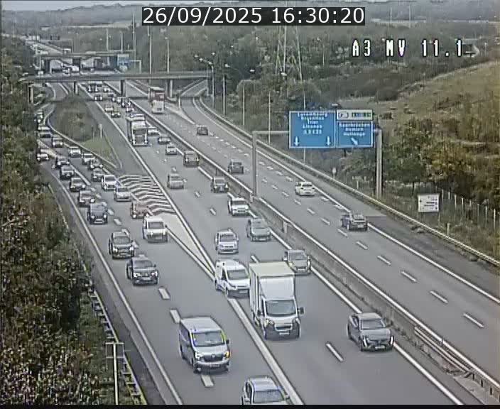 Traffic live webcam Luxembourg Croix de Bettembourg A3 - BK 11.1 - direction Luxembourg-ville
