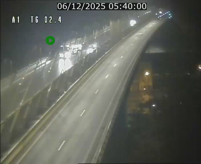 Traffic live webcam Luxembourg Sandweiler - A1 direction Luxembourg-ville - BK 2.4