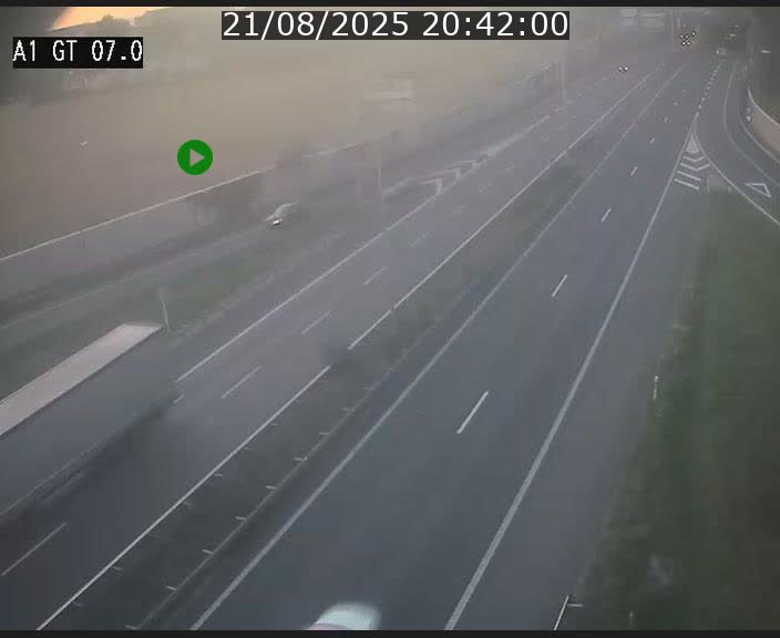 Traffic live webcam Luxembourg Cents - A1 direction Kirchberg - BK 7