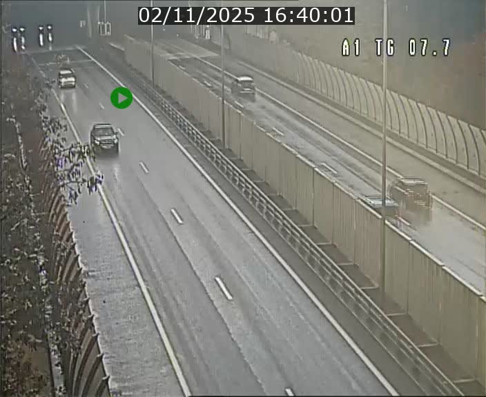 Traffic live webcam Luxembourg Kirchberg - A1 direction Luxembourg-ville - BK 7.7