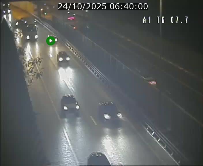 Traffic live webcam Luxembourg Kirchberg - A1 direction Luxembourg-ville - BK 7.7