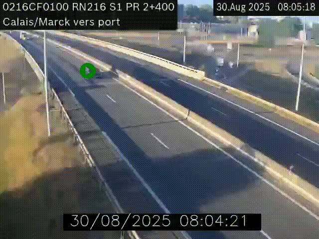 Webcam à Calais sur A216 (N216) en direction du port (harbour) de Calais.