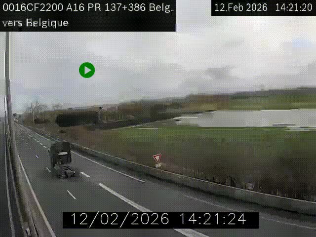 Webcam à la frontière franco-belge au niveau de Bray-Dunes/De-Panne sur l'autoroute A16. Vue orientée vers la Belgique