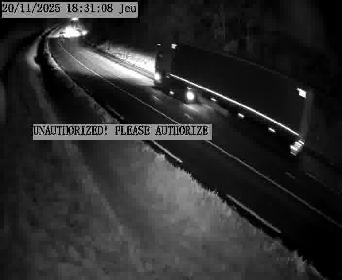 Webcam installée le long de D955 (France) à Amelécourt, pointée vers Metz, utile pour suivre précisément les conditions de trafic.