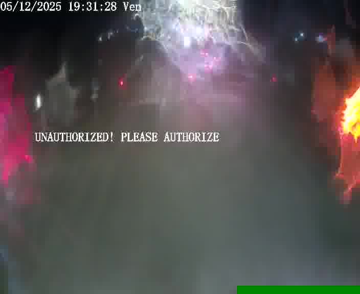 Webcam installée le long de D1 (France) à Ennery, pointée vers Metz, utile pour suivre précisément les conditions de trafic.