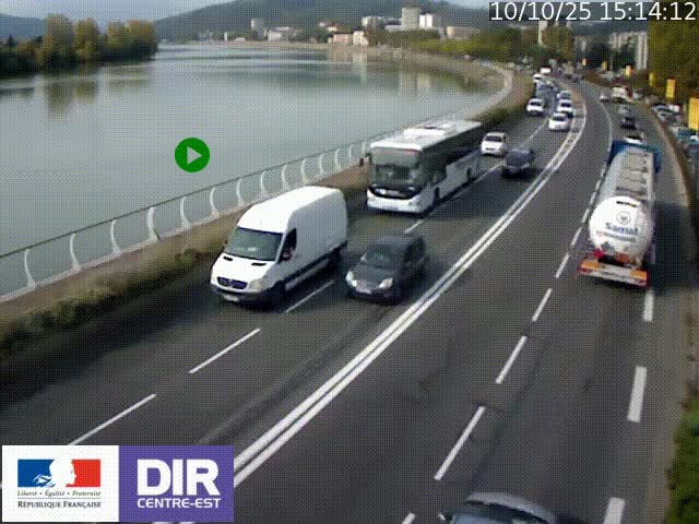 Webcam sur le quai Parjot à Vienne, aux Portes de Lyon, sur la Nationale 7, à la jonction avec le boulevard du Rhône-nord (D1407), caméra orientée vers Lyon