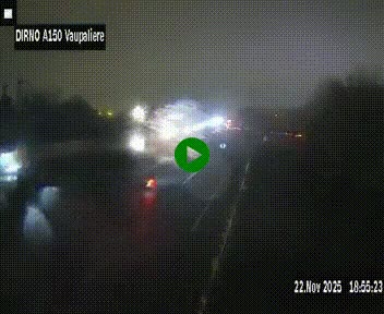 Webcam autoroute A150 à hauteur de La Vaupalière en périphérie de Rouen. Vue orientée vers Rouen