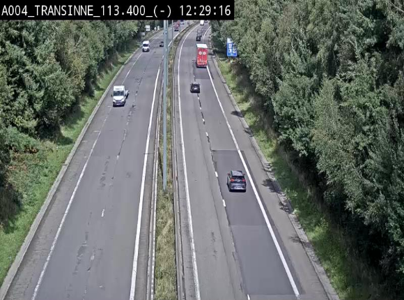Caméra trafic E411 (A4) - Transinne direction Namur - BK 113.425