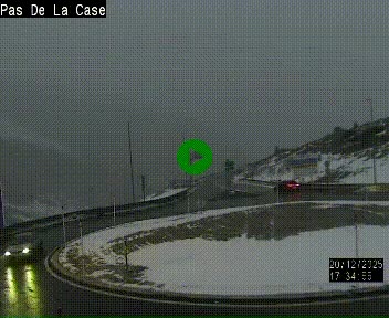 Webcam sur la N22 au niveau du poste frontière entre la France et Andorre à proximité de Pas de la Case à plus de 2000 mètres d'altitude