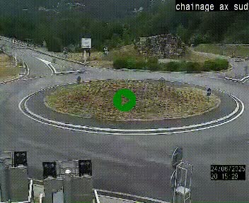 Webcam au nord d'Ax-les-Thermes au niveau de l'aire de chaînage de la N20. Vue orientée vers les Pyrénées, en direction de Pas de la Case